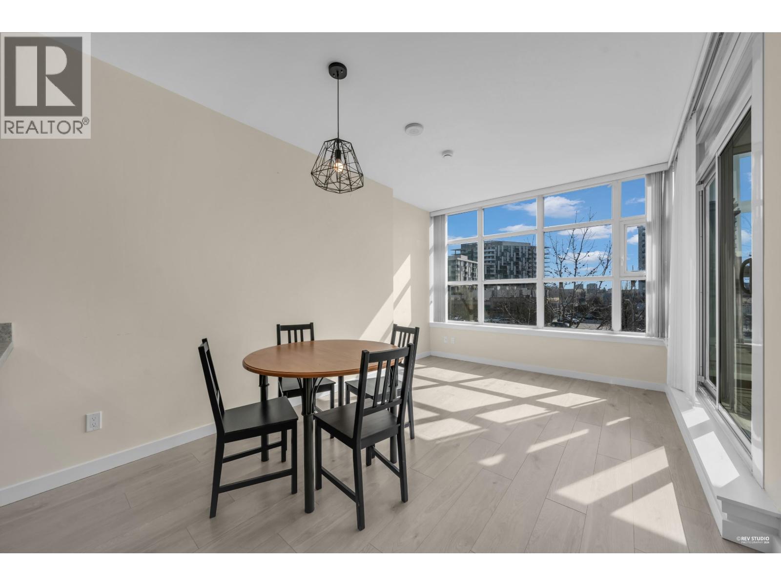 304 8633 Capstan Way, Richmond, British Columbia  V6X 0N5 - Photo 3 - R3102735