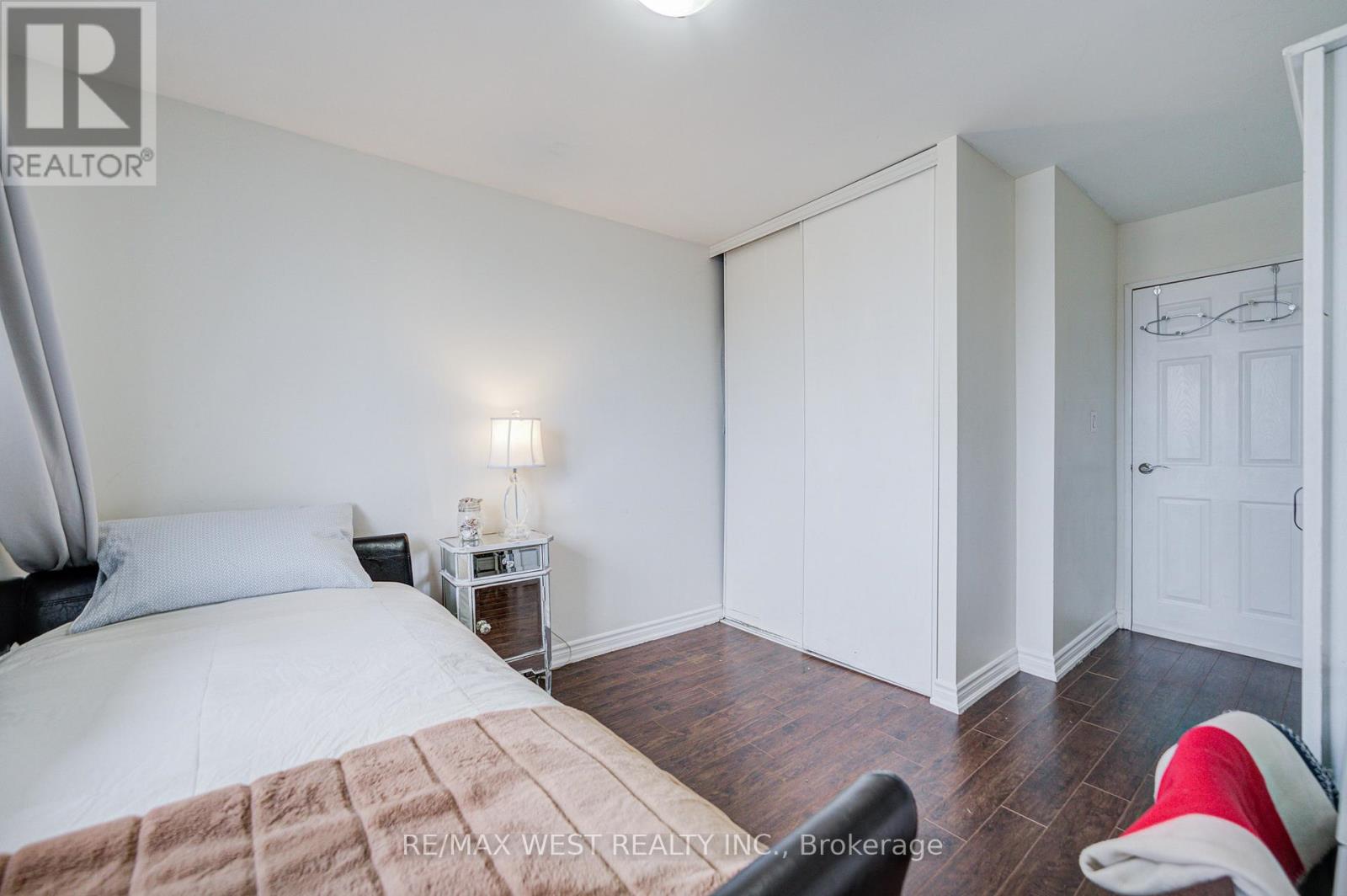 320 - 3025 The Credit Woodlands Drive, Mississauga, Ontario  L5C 2V3 - Photo 19 - W12914876