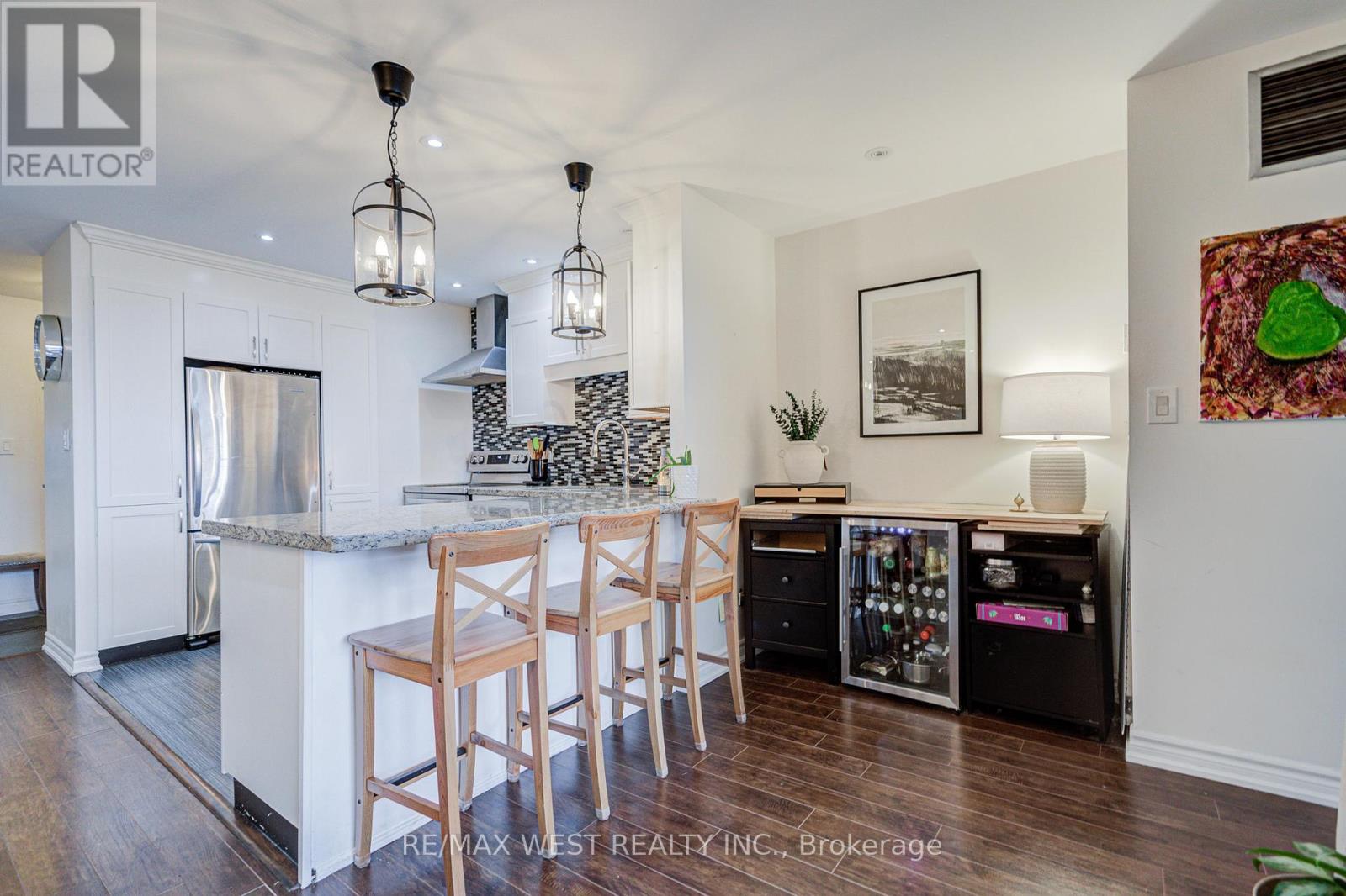 320 - 3025 The Credit Woodlands Drive, Mississauga, Ontario  L5C 2V3 - Photo 12 - W12914876