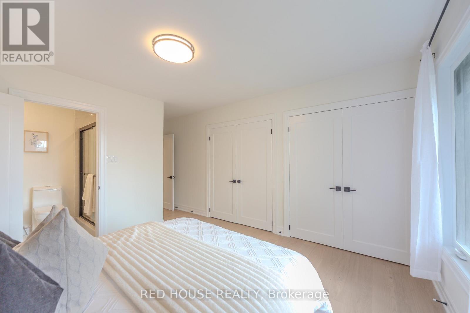 1253 Melton Drive, Mississauga, Ontario  L4Y 1L6 - Photo 21 - W12915064