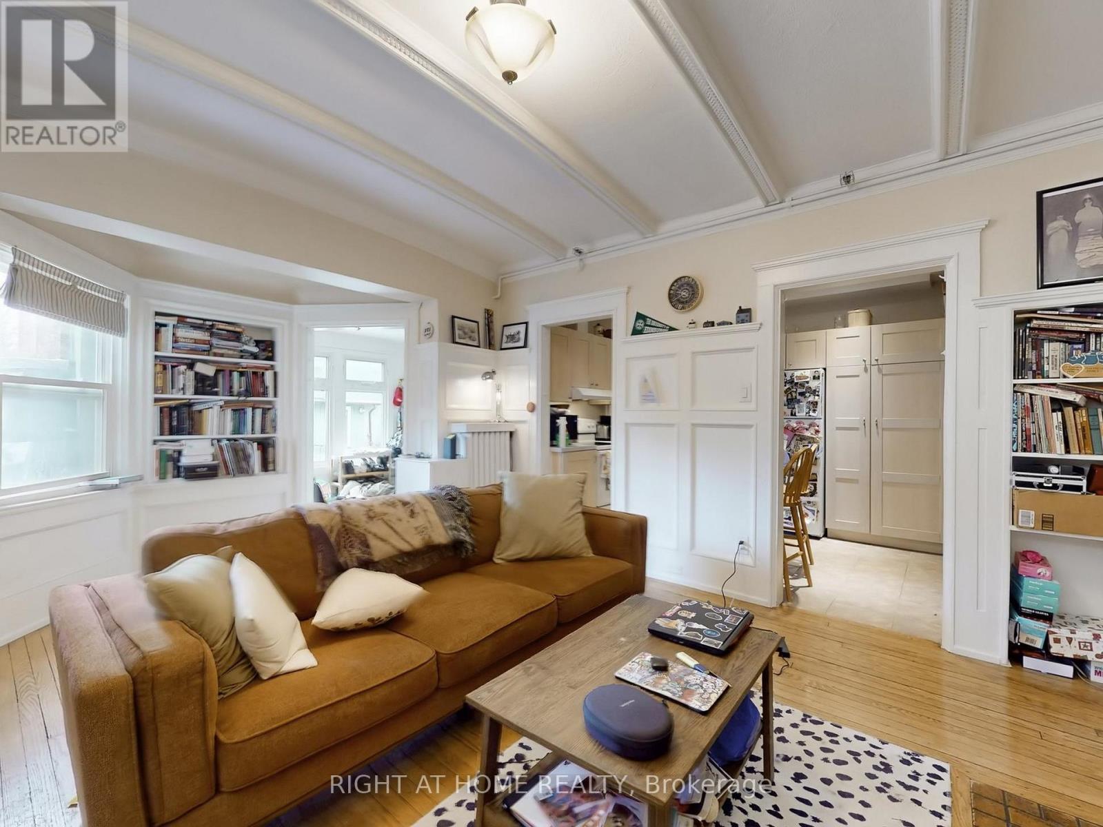 32 High Park Boulevard, Toronto, Ontario  M6R 1M7 - Photo 13 - W12915066