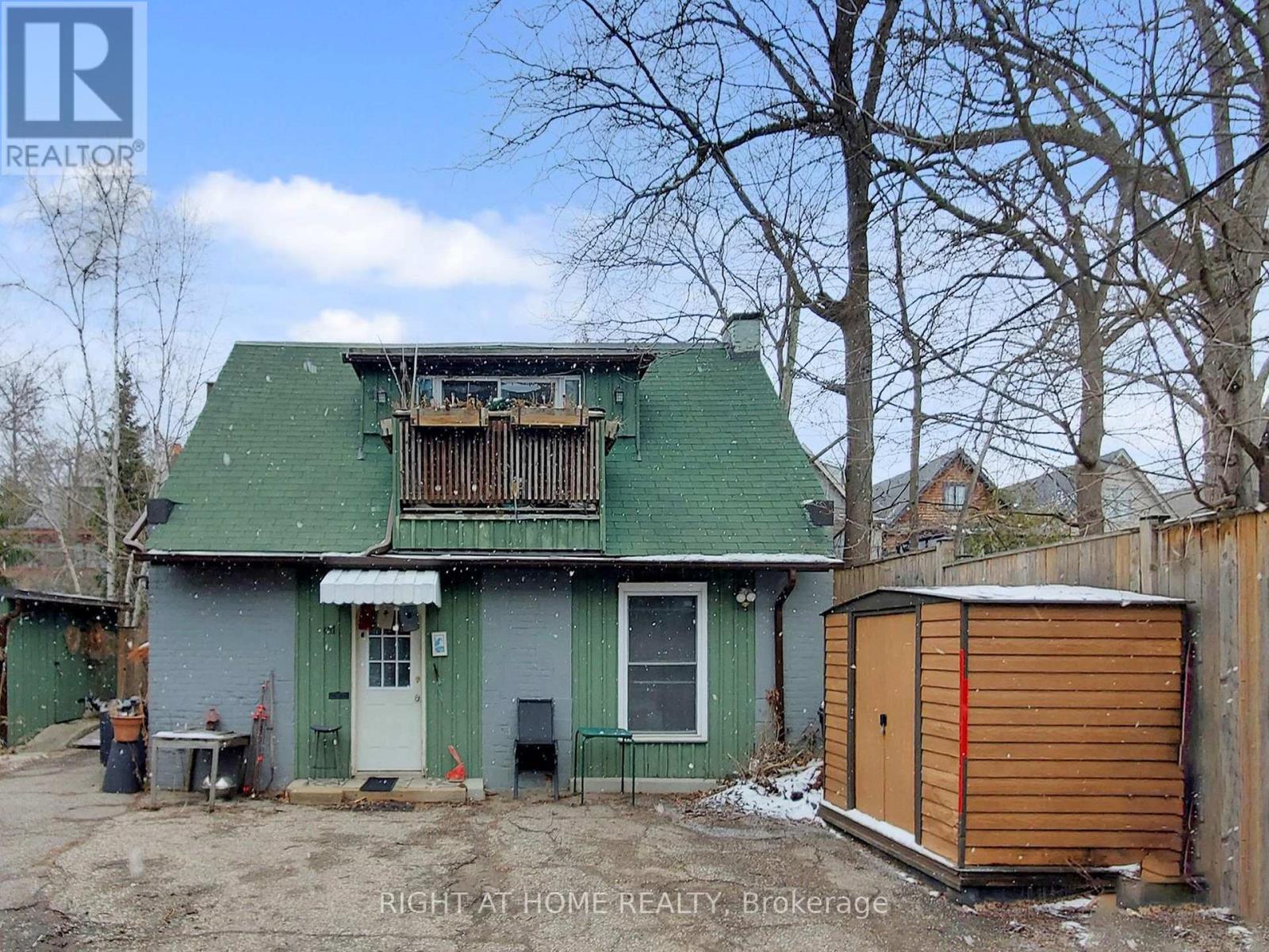 32 High Park Boulevard, Toronto, Ontario  M6R 1M7 - Photo 23 - W12915066