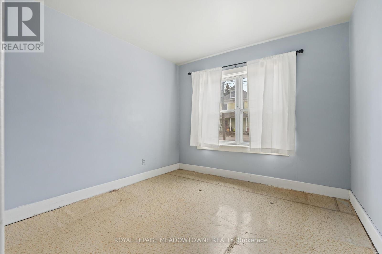 48 King Street, Halton Hills, Ontario  L7G 2G4 - Photo 14 - W12915078