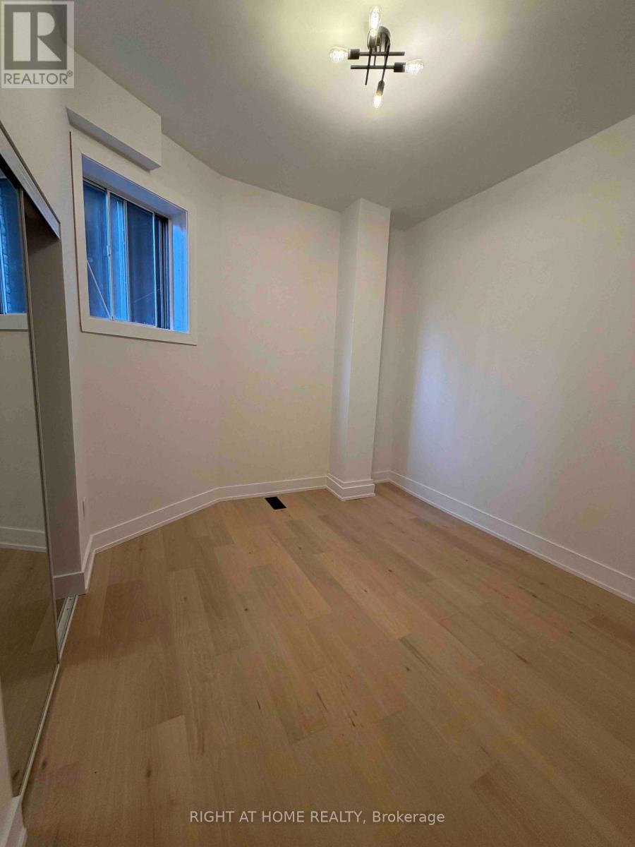 102 - 2245 Dundas Street W, Toronto, Ontario  M6R 1X6 - Photo 6 - W12915088