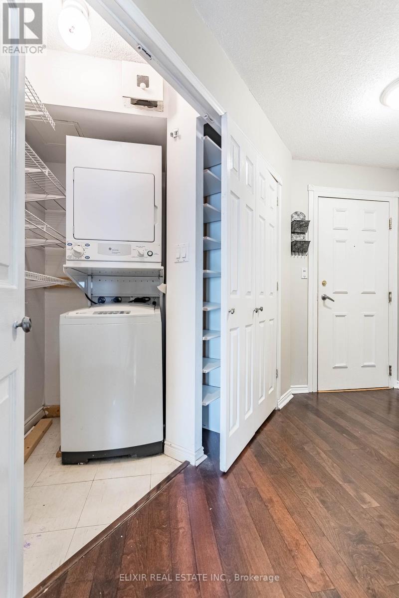 2011 - 135 Hillcrest Avenue, Mississauga, Ontario  L5B 4B1 - Photo 20 - W12915094