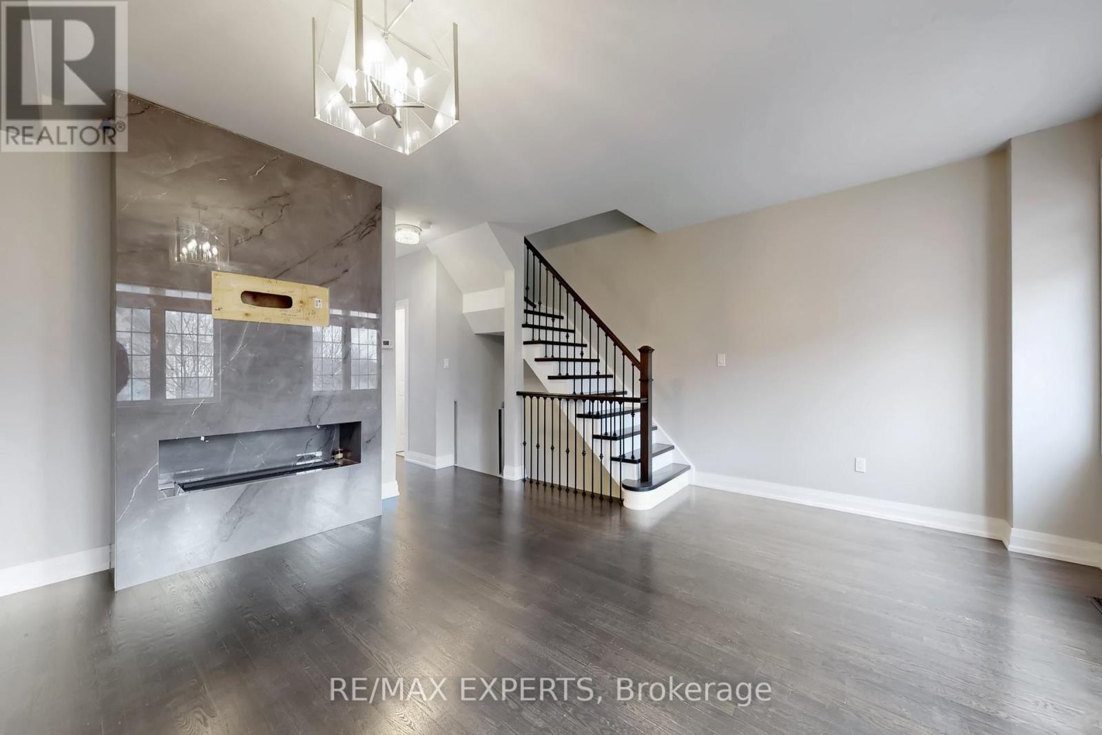 178 - 7035 Rexwood Road, Mississauga, Ontario  L4T 4M9 - Photo 9 - W12915162