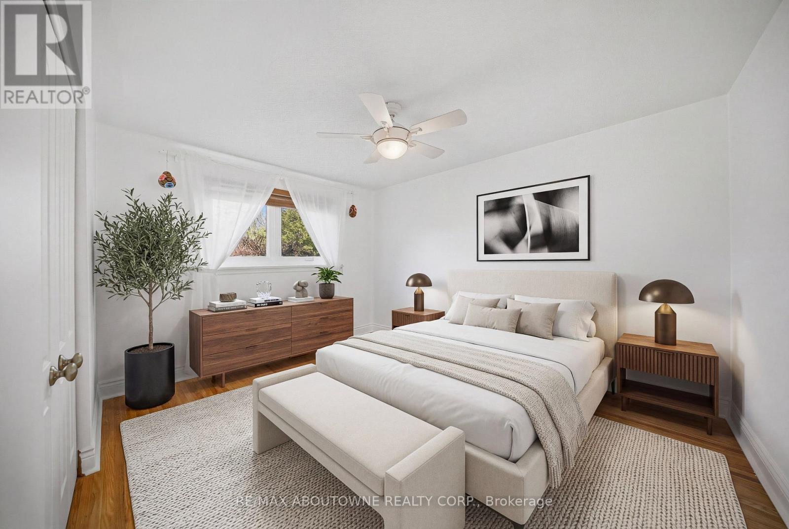 481 Anthony Drive, Oakville, Ontario  L6J 2K6 - Photo 17 - W12915172