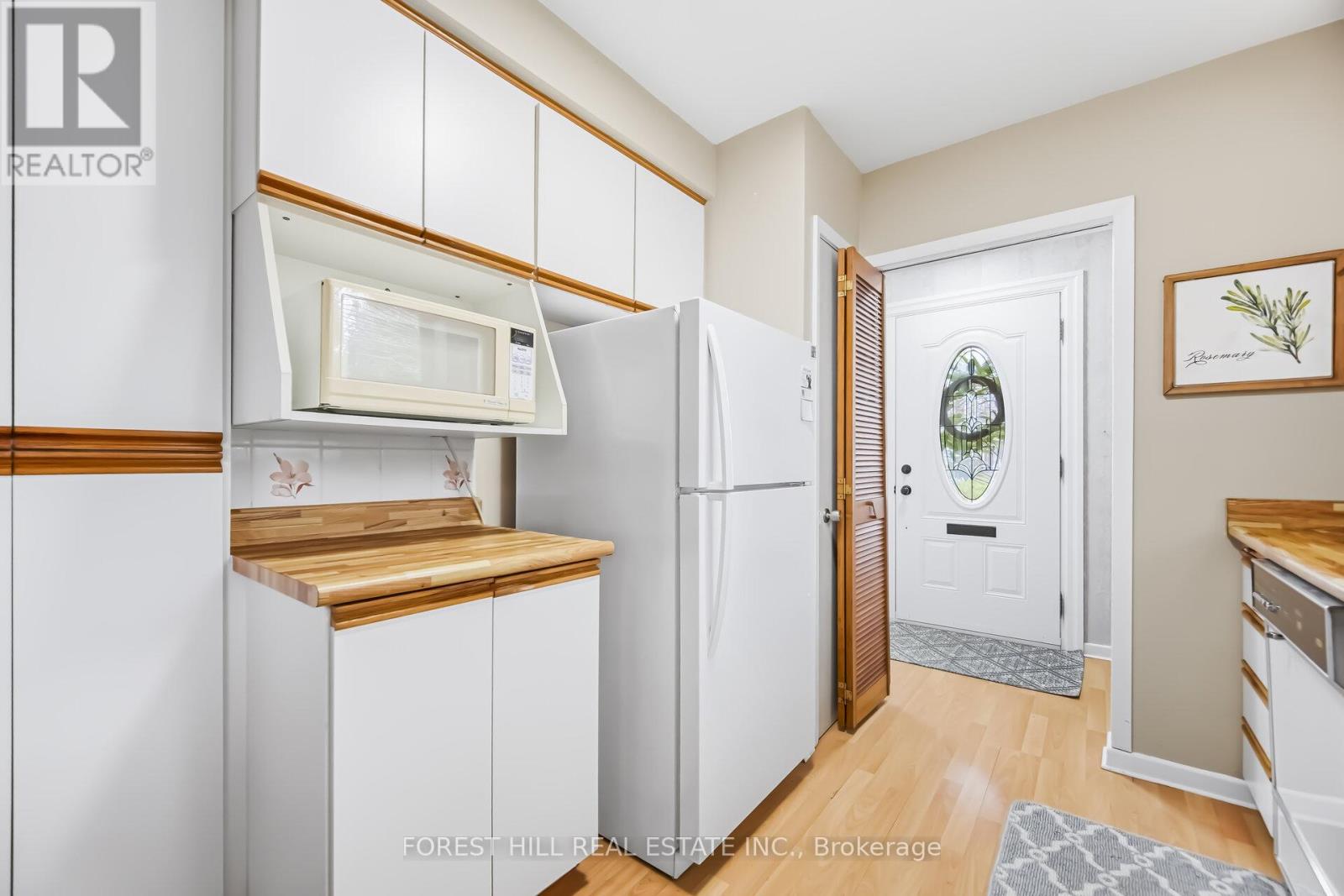 1588 Hobbs Crescent, Mississauga, Ontario  L5J 3R9 - Photo 19 - W12915178