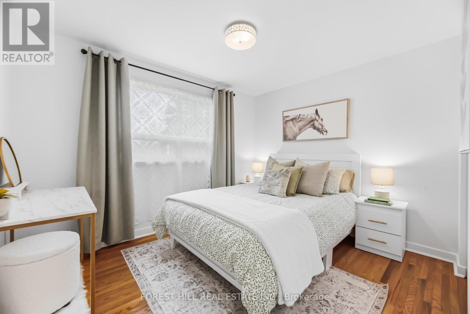 1588 Hobbs Crescent, Mississauga, Ontario  L5J 3R9 - Photo 34 - W12915178