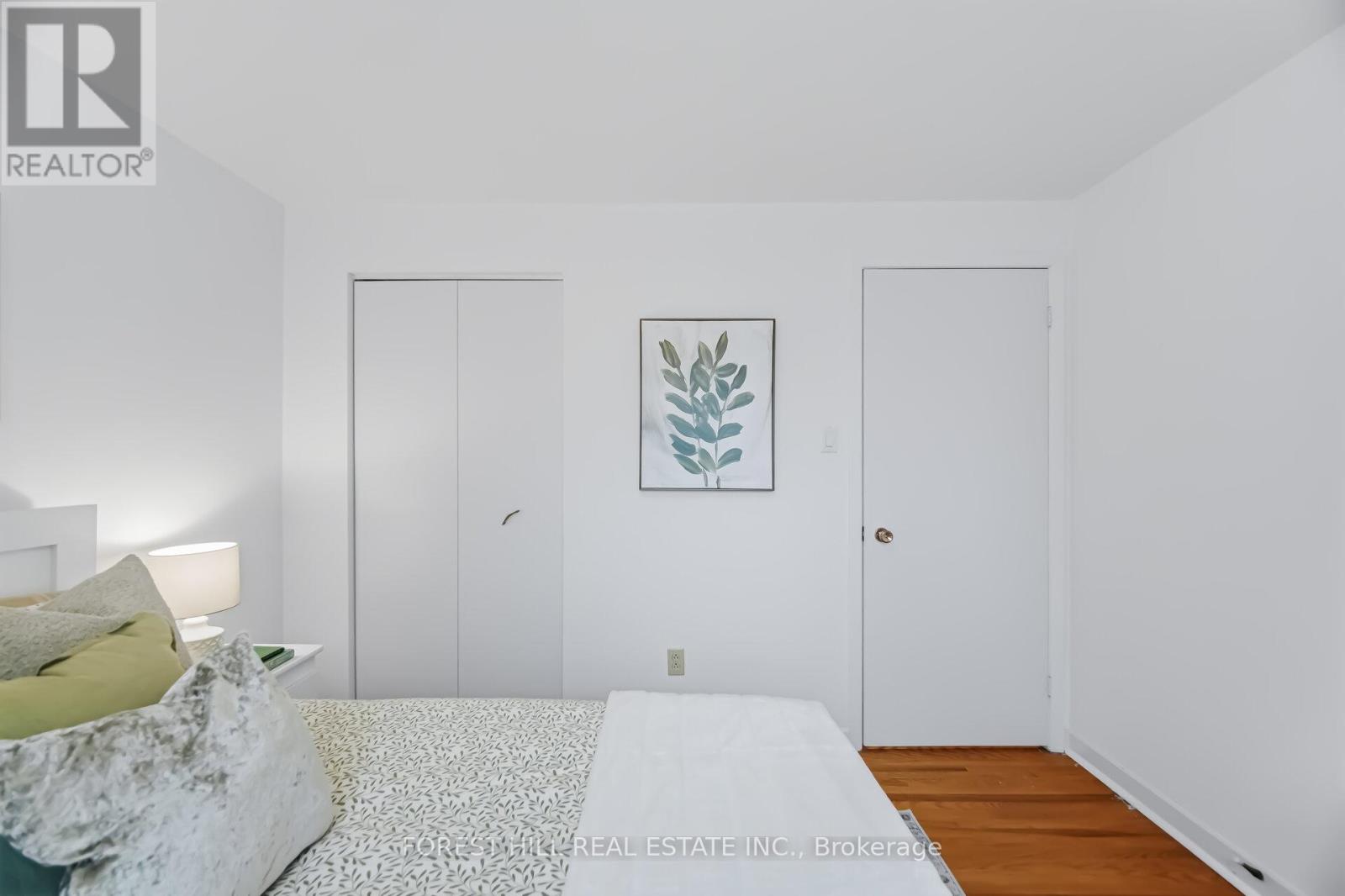 1588 Hobbs Crescent, Mississauga, Ontario  L5J 3R9 - Photo 35 - W12915178