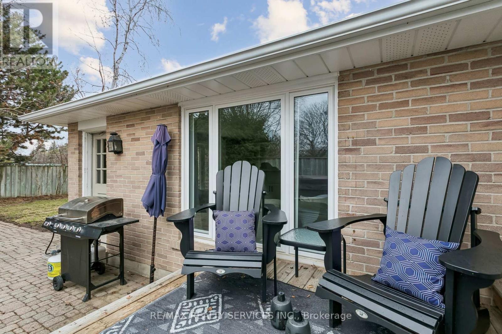 12 Ferndale Crescent, Brampton, Ontario  L6W 1E9 - Photo 33 - W12915198