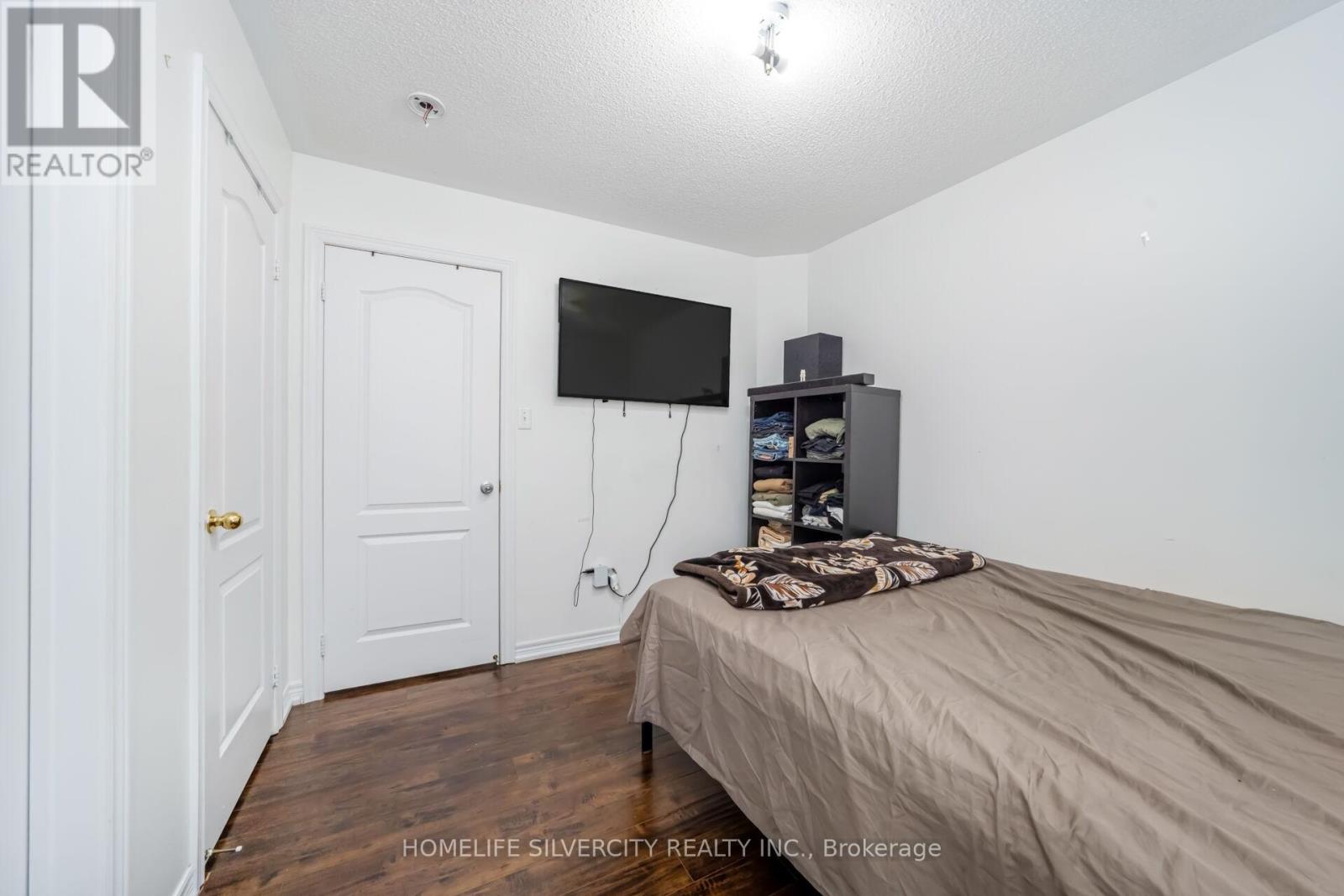 4 Fossil Street, Brampton, Ontario  L6P 3G6 - Photo 36 - W12915222