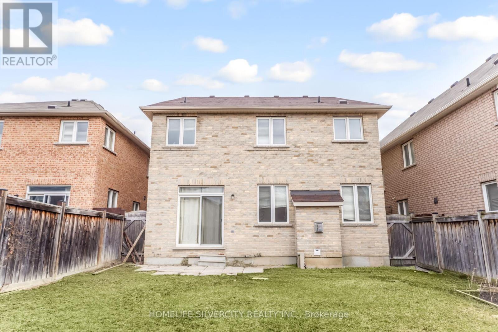 4 Fossil Street, Brampton, Ontario  L6P 3G6 - Photo 50 - W12915222