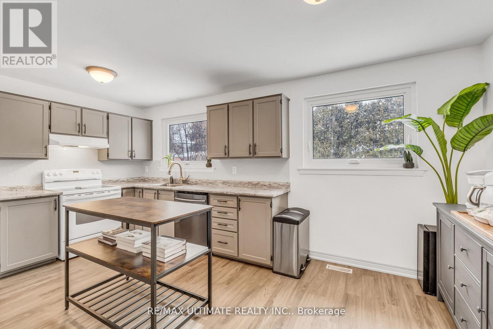 37 Banbury Court, Brampton, Ontario  L6T 1Y9 - Photo 18 - W12915232