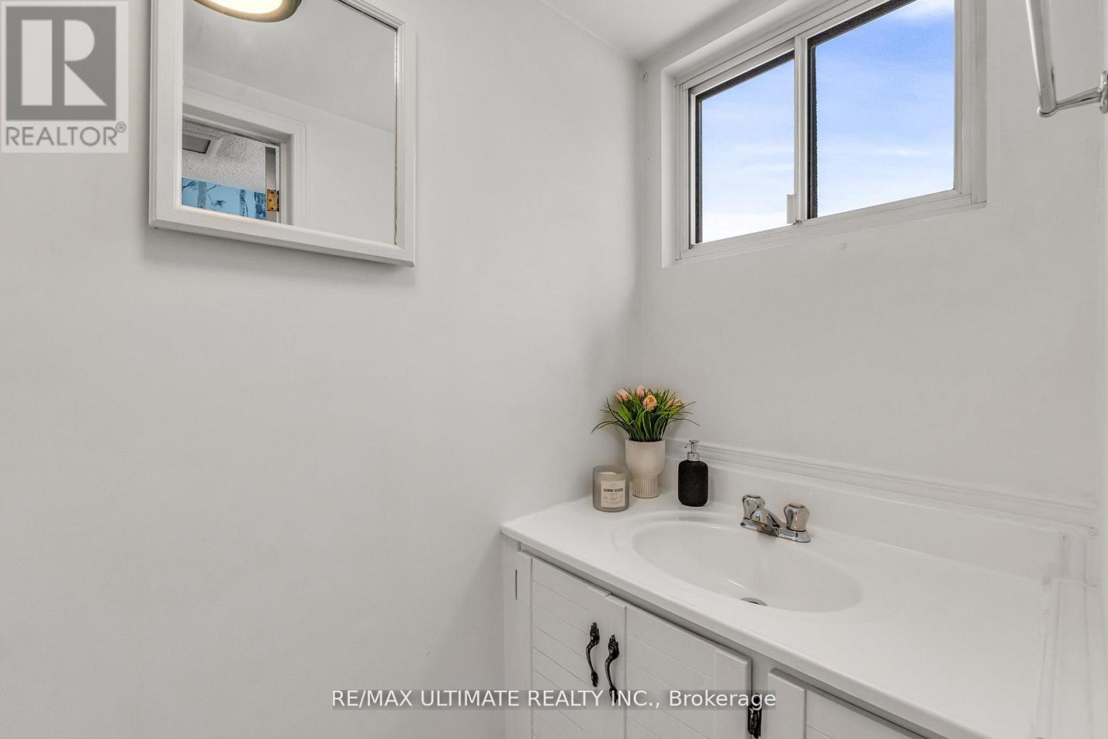 37 Banbury Court, Brampton, Ontario  L6T 1Y9 - Photo 35 - W12915232