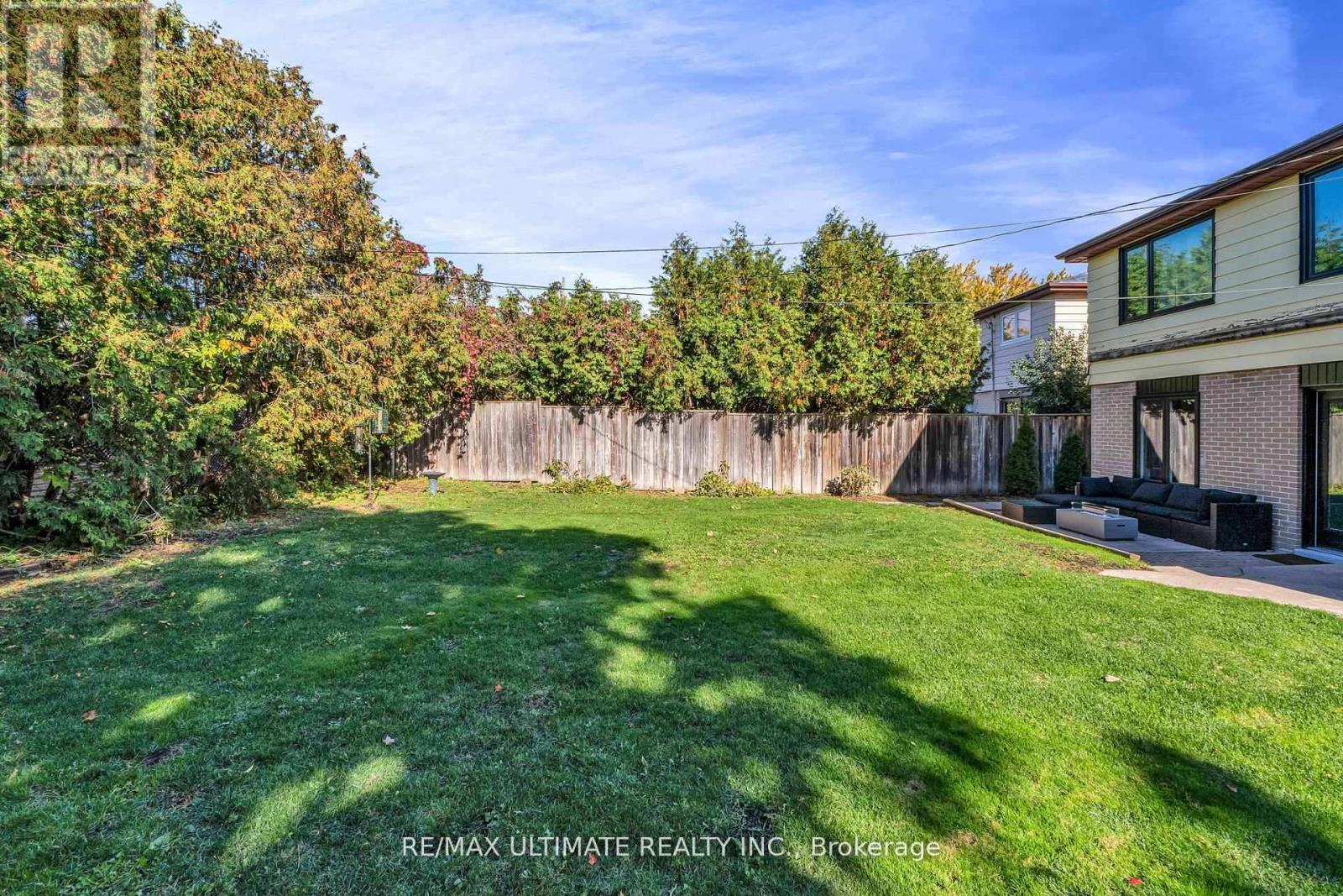 37 Banbury Court, Brampton, Ontario  L6T 1Y9 - Photo 41 - W12915232