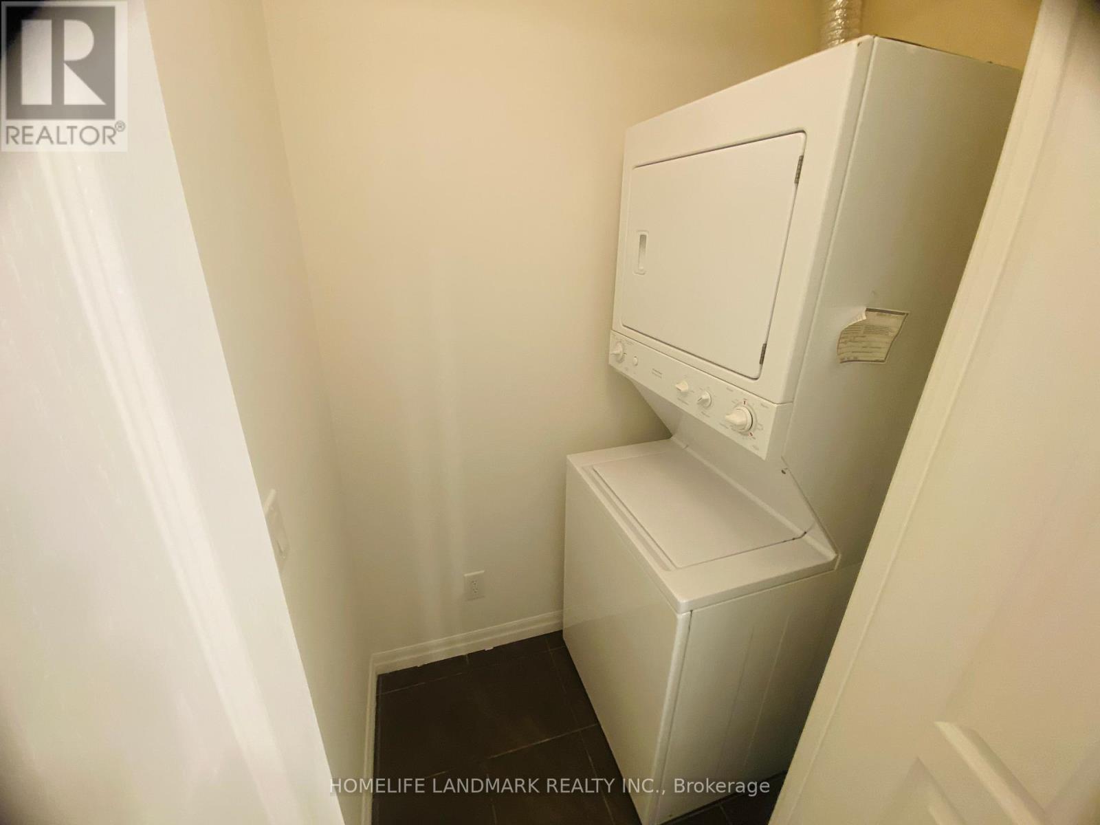 2508 - 225 Webb Drive, Mississauga, Ontario  L5B 4P2 - Photo 14 - W12915252