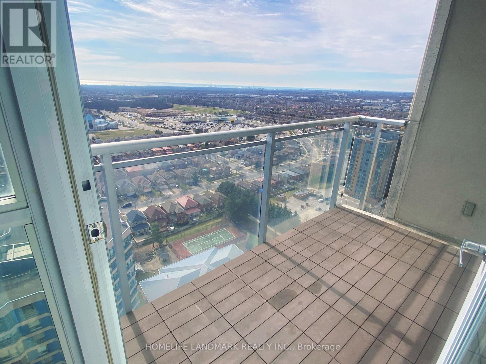 2508 - 225 Webb Drive, Mississauga, Ontario  L5B 4P2 - Photo 4 - W12915252