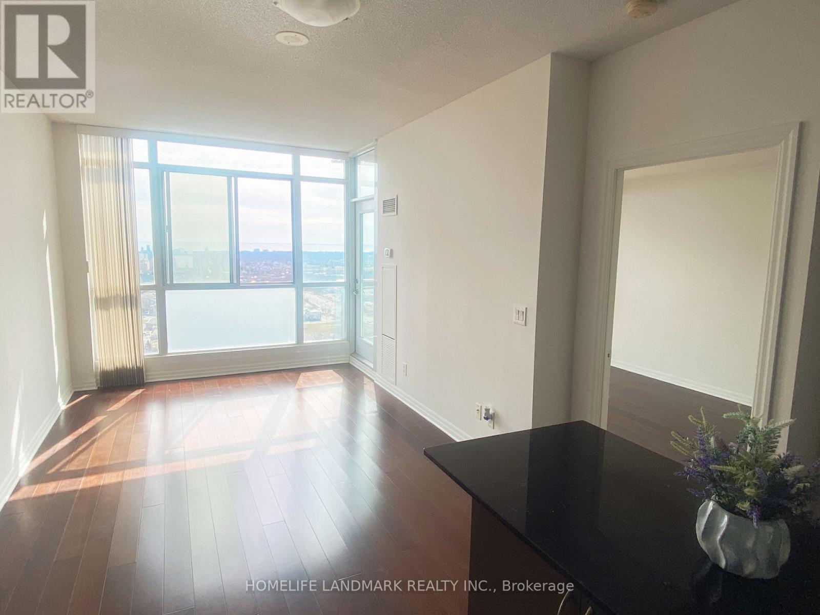 2508 - 225 Webb Drive, Mississauga, Ontario  L5B 4P2 - Photo 6 - W12915252