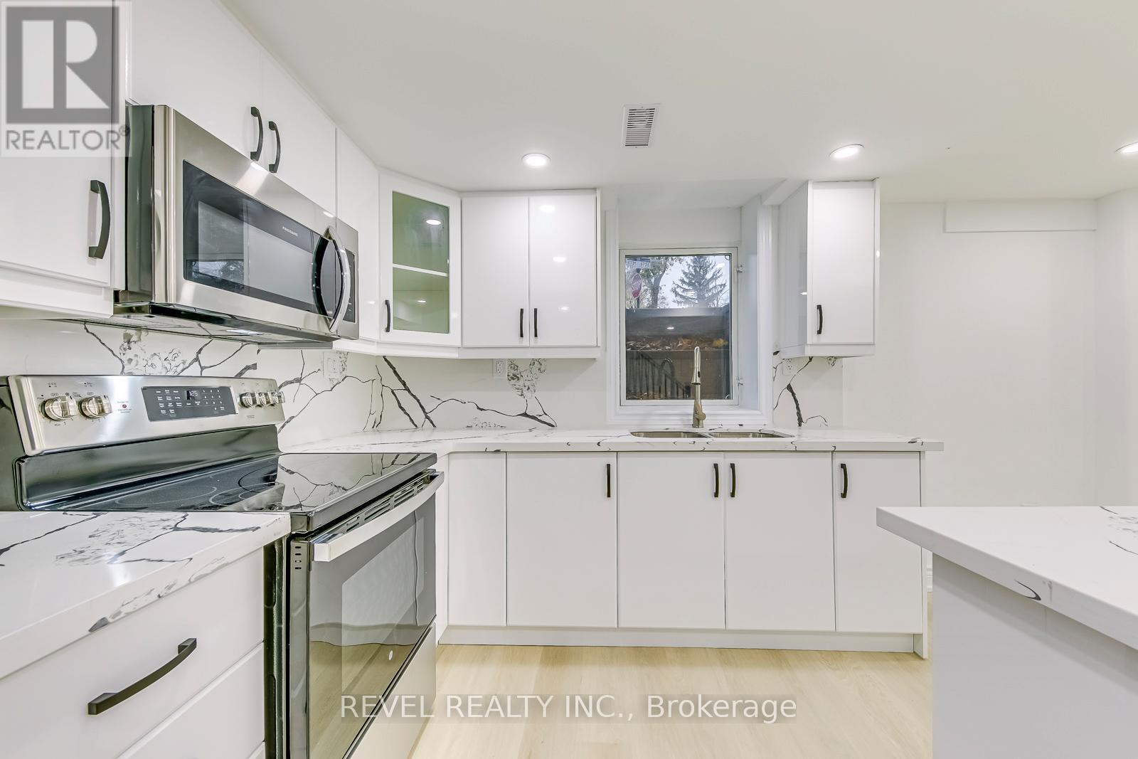 Lower - 6701 Snow Goose Lane, Mississauga, Ontario  L5N 5J3 - Photo 4 - W12915280