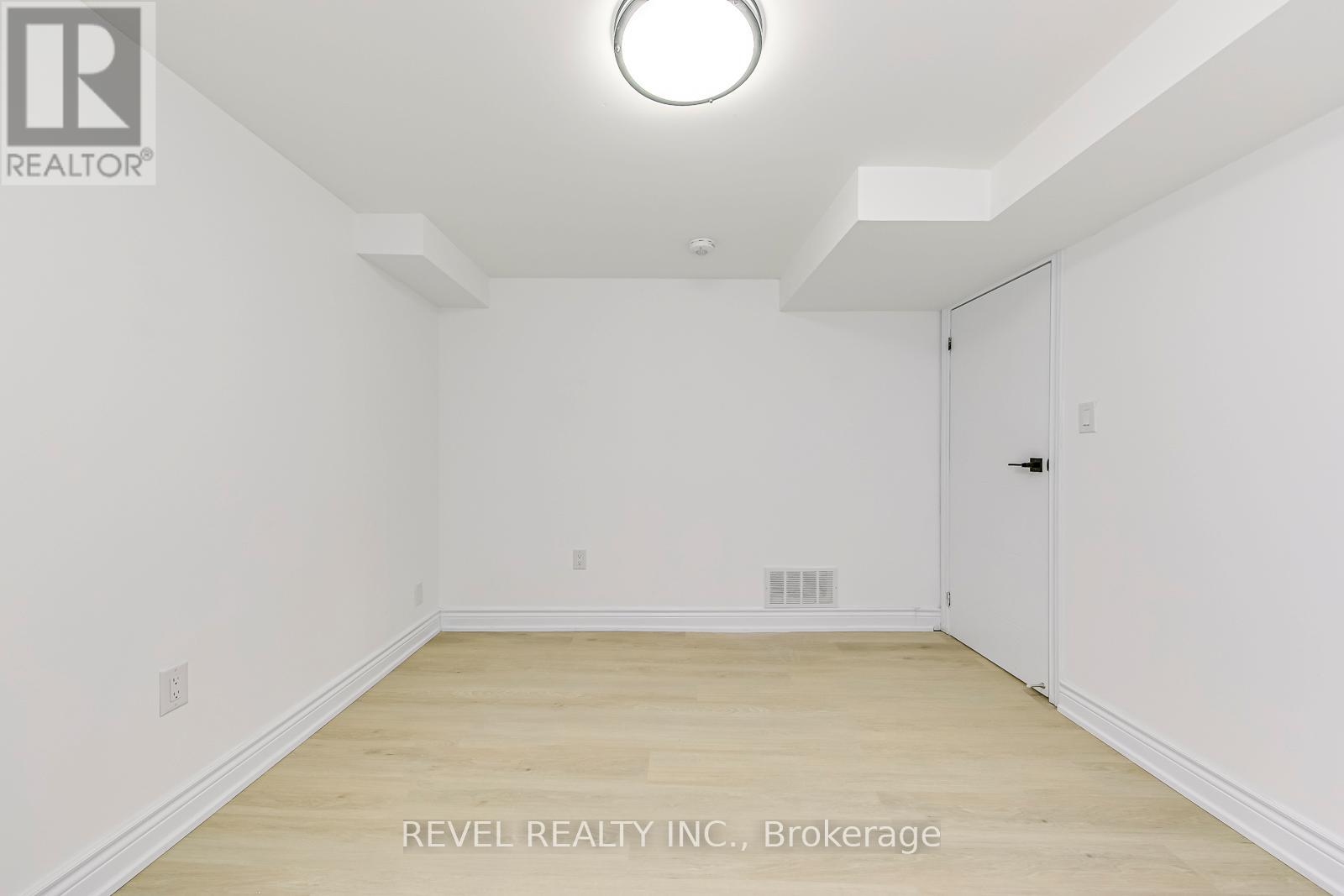 Lower - 6701 Snow Goose Lane, Mississauga, Ontario  L5N 5J3 - Photo 9 - W12915280