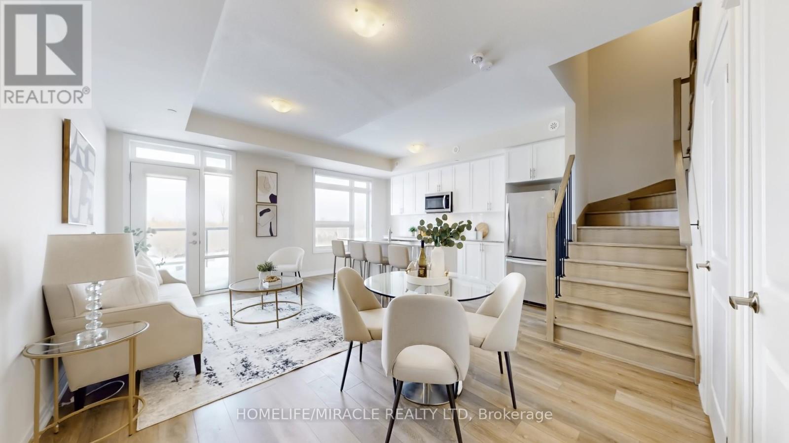 416 - 1577 Rose Way, Milton, Ontario  L9E 1N4 - Photo 17 - W12915286