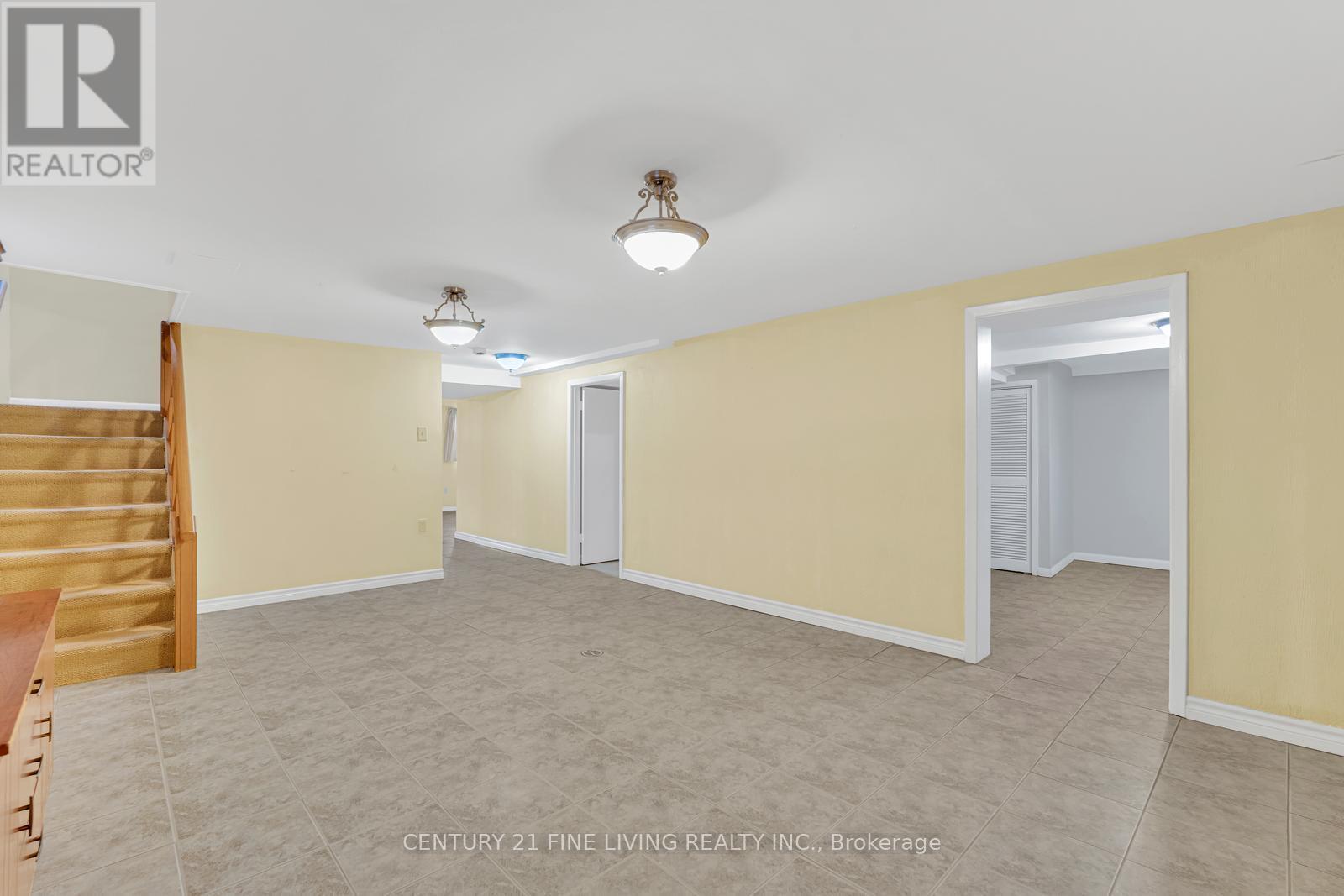 382 Hillmount Avenue, Toronto, Ontario  M6B 1Y8 - Photo 11 - W12915296