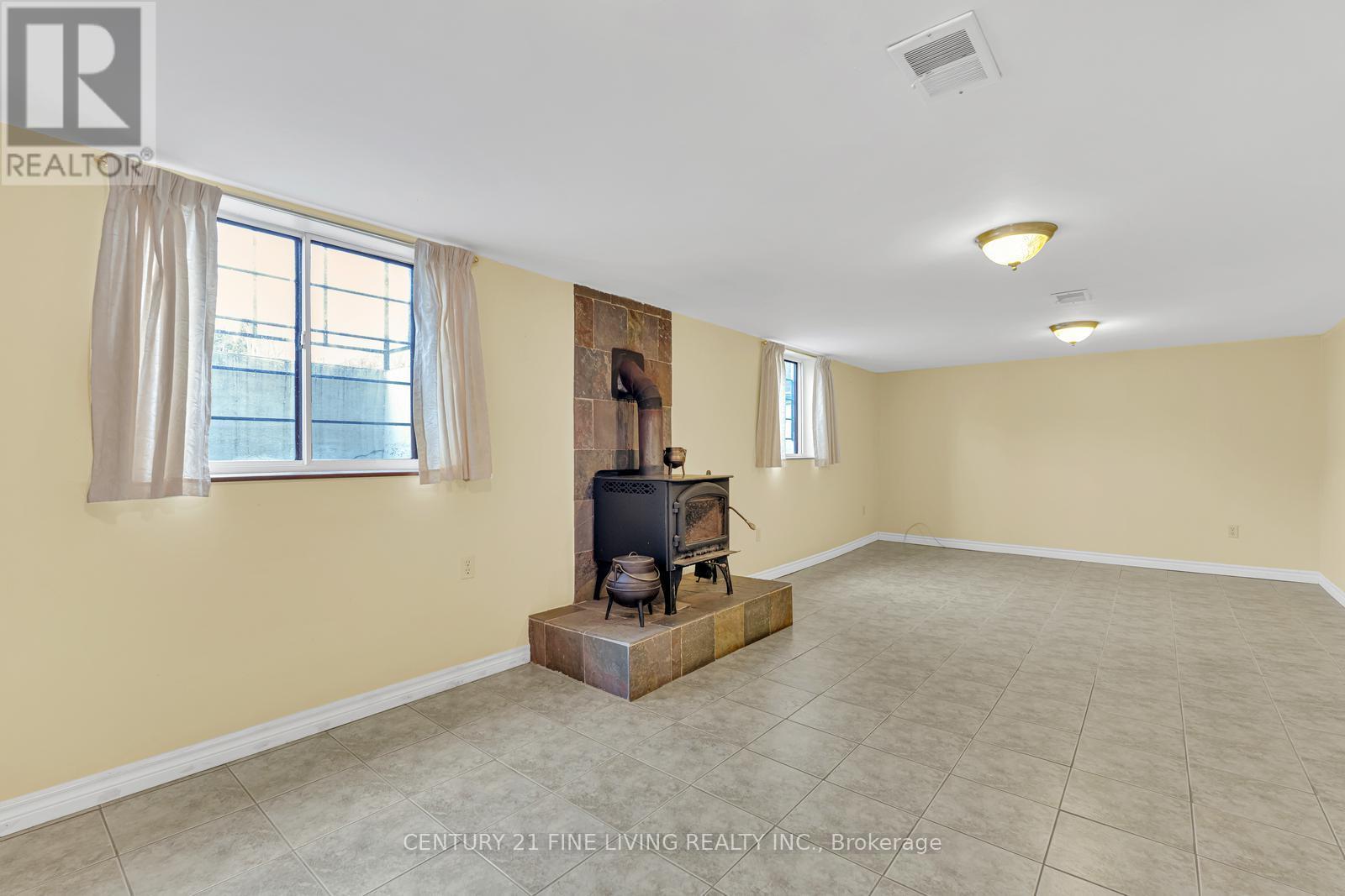 382 Hillmount Avenue, Toronto, Ontario  M6B 1Y8 - Photo 14 - W12915296