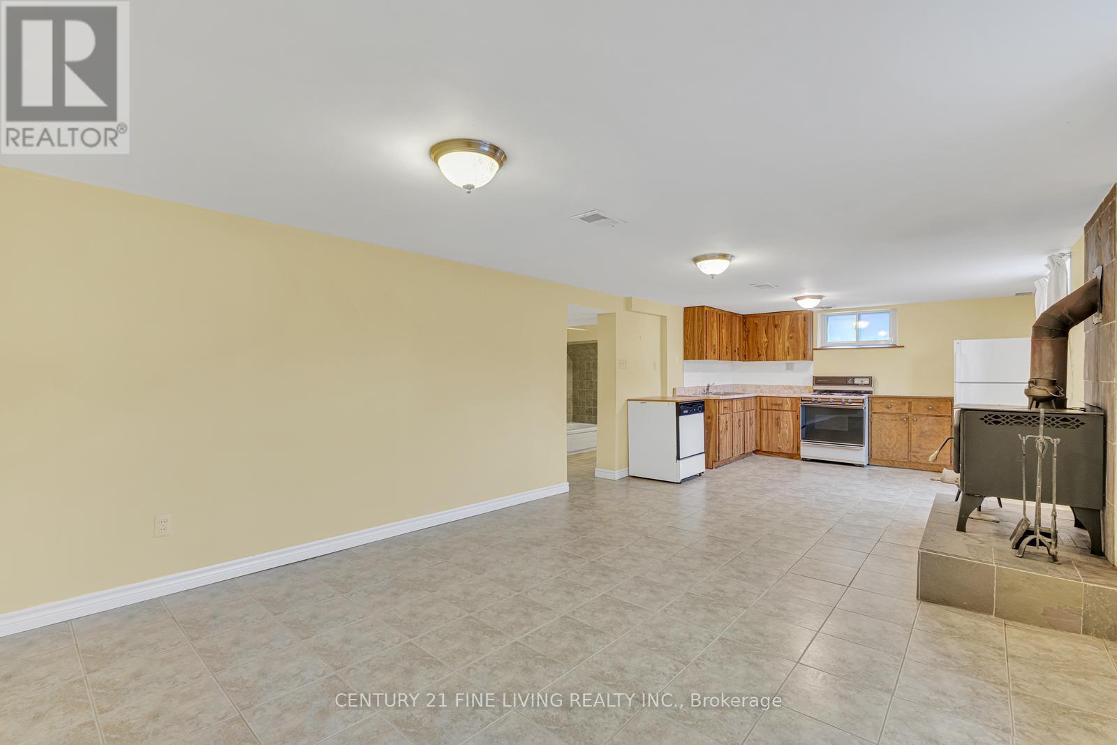 382 Hillmount Avenue, Toronto, Ontario  M6B 1Y8 - Photo 15 - W12915296