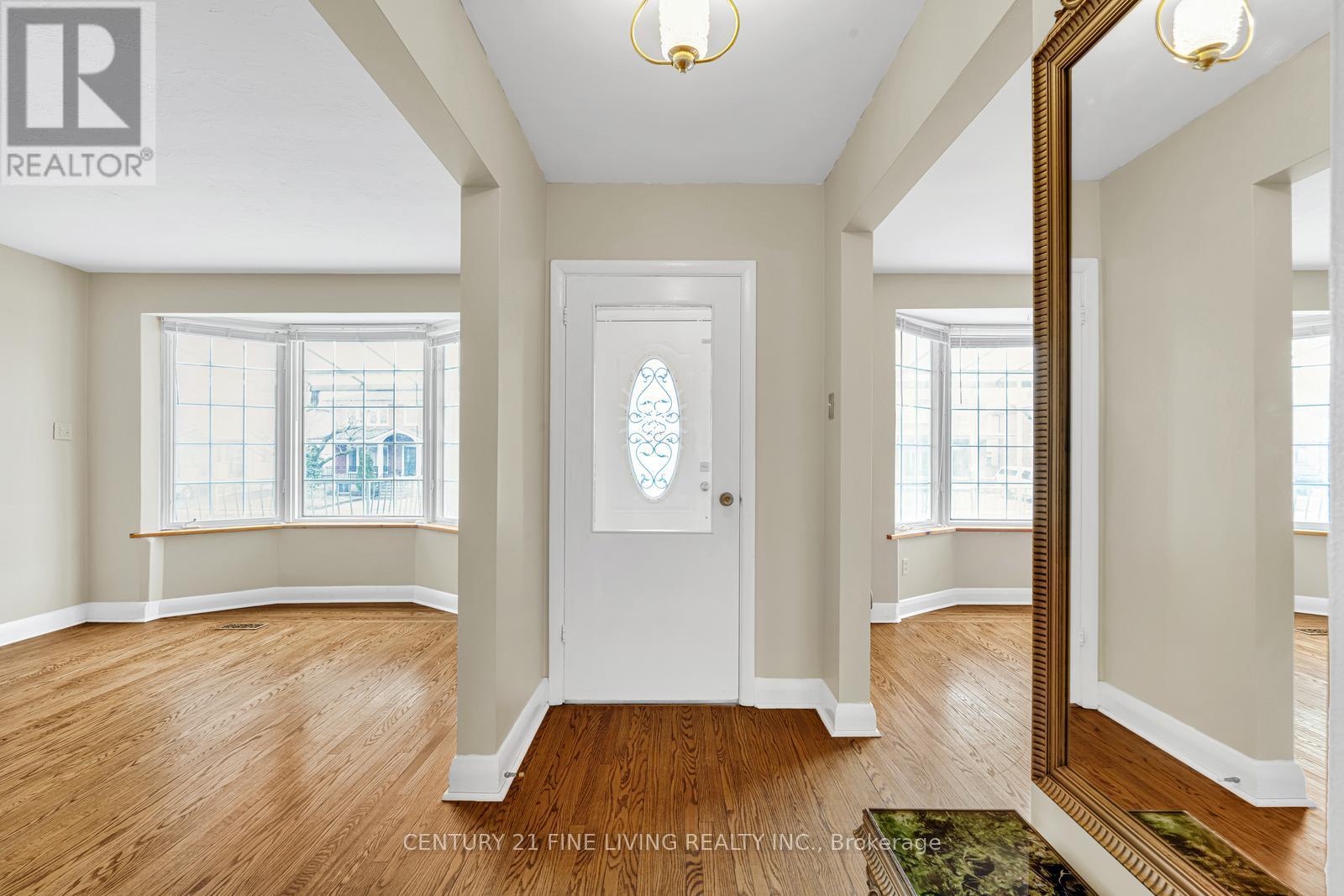 382 Hillmount Avenue, Toronto, Ontario  M6B 1Y8 - Photo 17 - W12915296