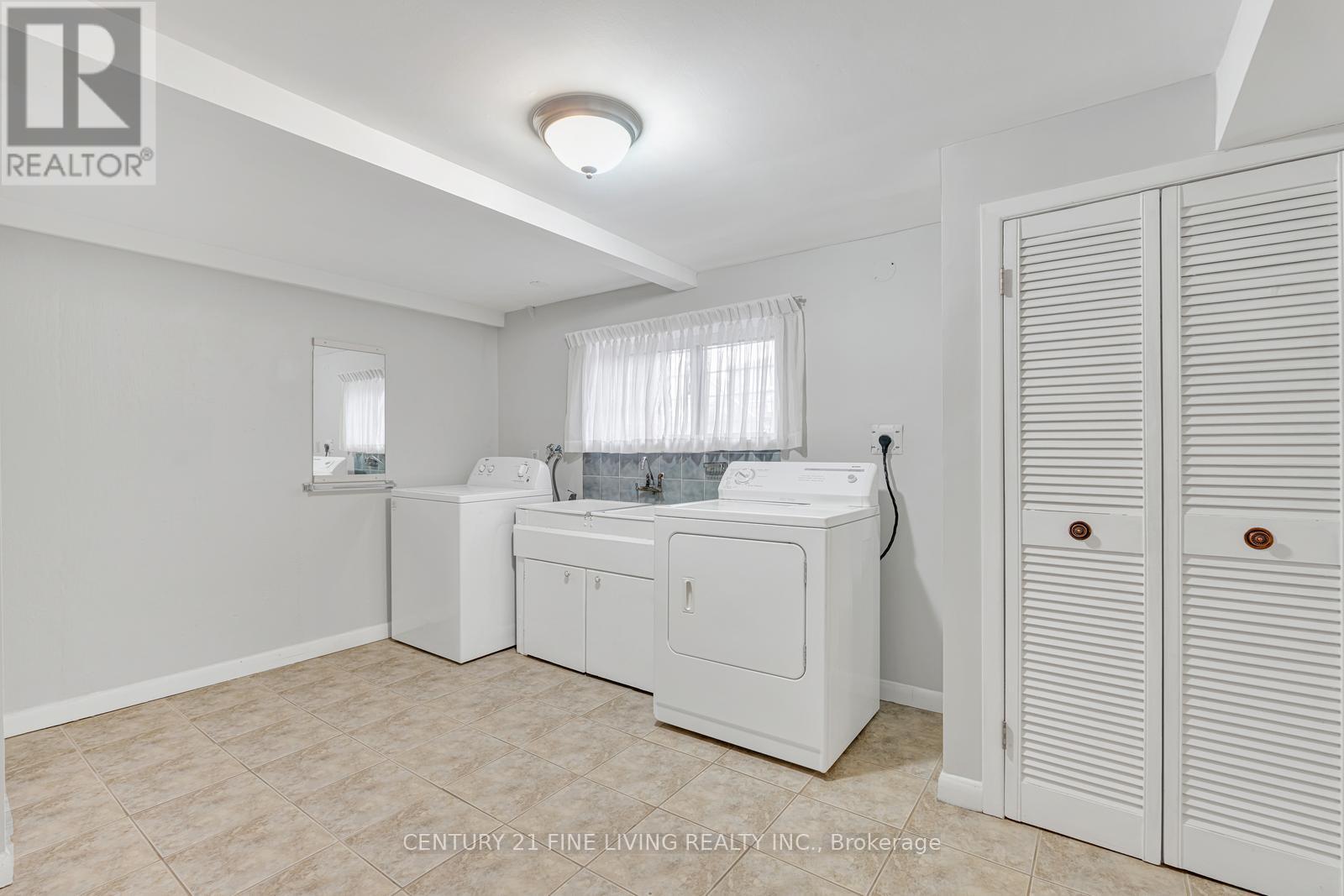 382 Hillmount Avenue, Toronto, Ontario  M6B 1Y8 - Photo 26 - W12915296