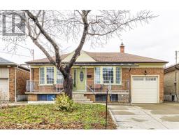 382 HILLMOUNT AVENUE, Toronto, Ontario