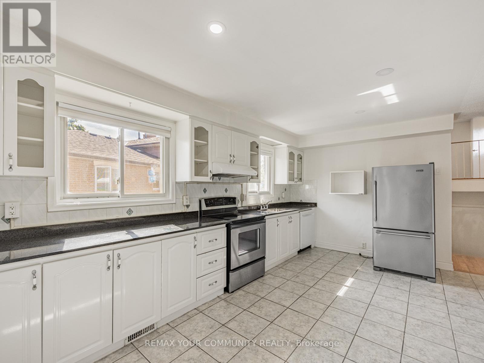 14 Roseville Drive, Brampton, Ontario  L6Y 2G8 - Photo 16 - W12915320