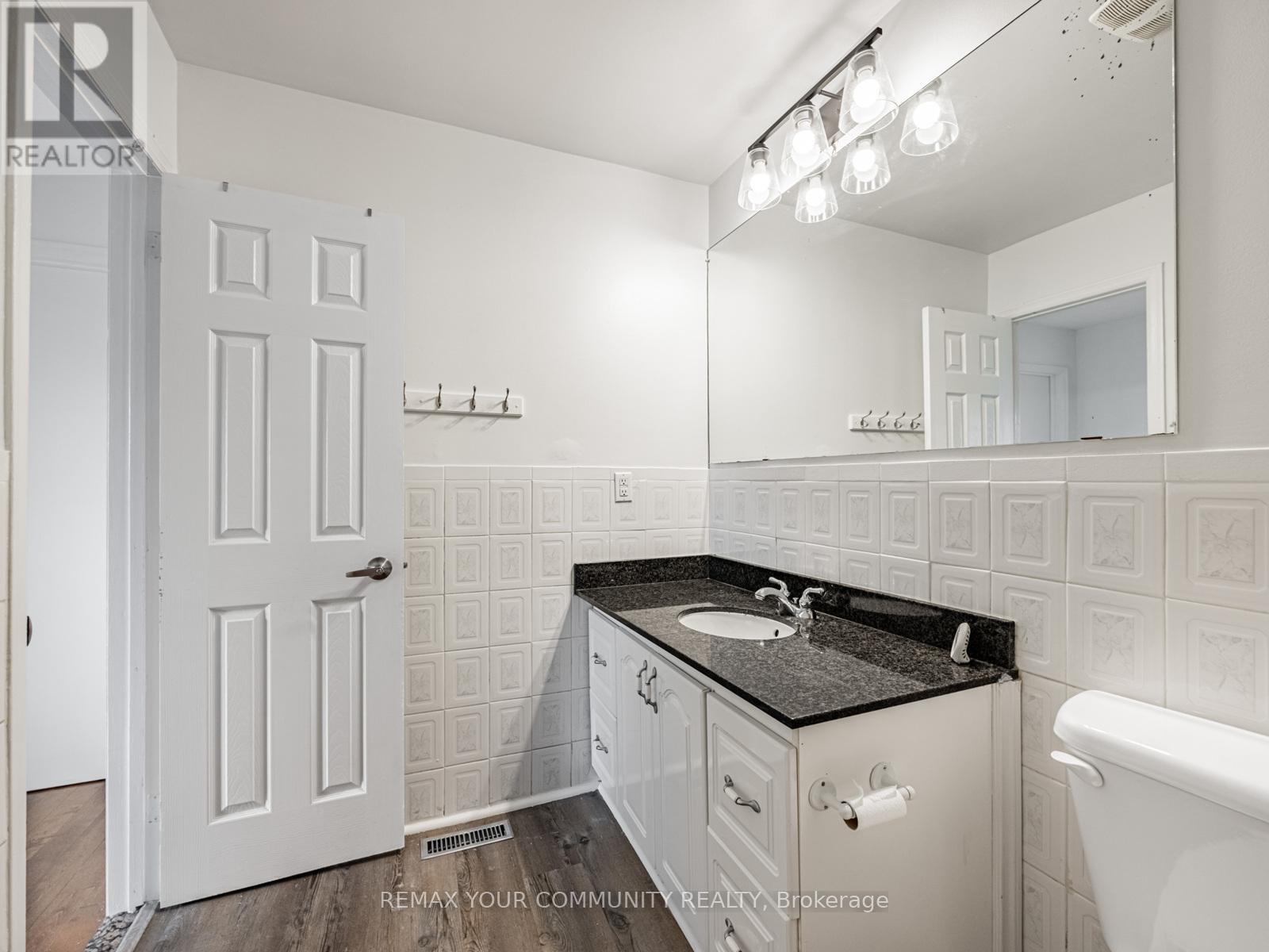 14 Roseville Drive, Brampton, Ontario  L6Y 2G8 - Photo 18 - W12915320