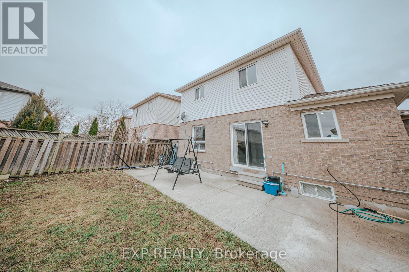 3 Deforest Drive, Brampton, Ontario  L7A 2Y3 - Photo 31 - W12915324