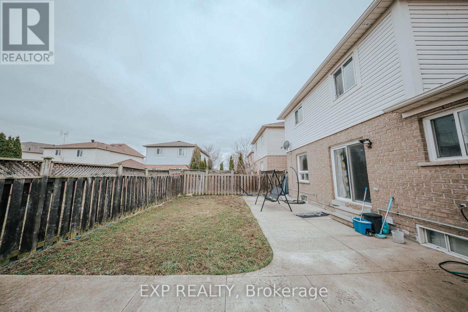 3 Deforest Drive, Brampton, Ontario  L7A 2Y3 - Photo 32 - W12915324