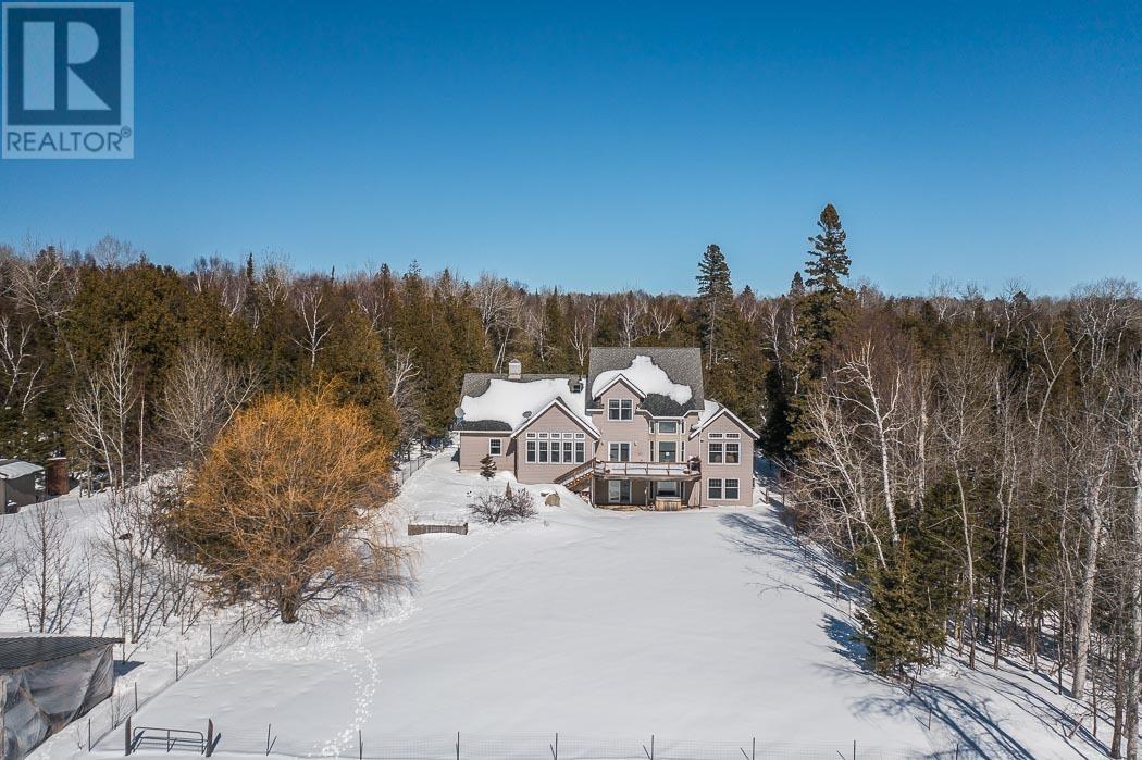 3515 Huron Line Rd, Jocelyn Township, Richards Landing, Ontario  P0R 1J0 - Photo 44 - SM260442