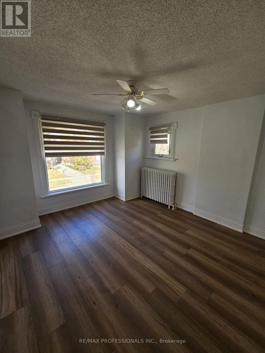 29 Nelson Street, Brant, Ontario  L0R 2H6 - Photo 10 - X12915164