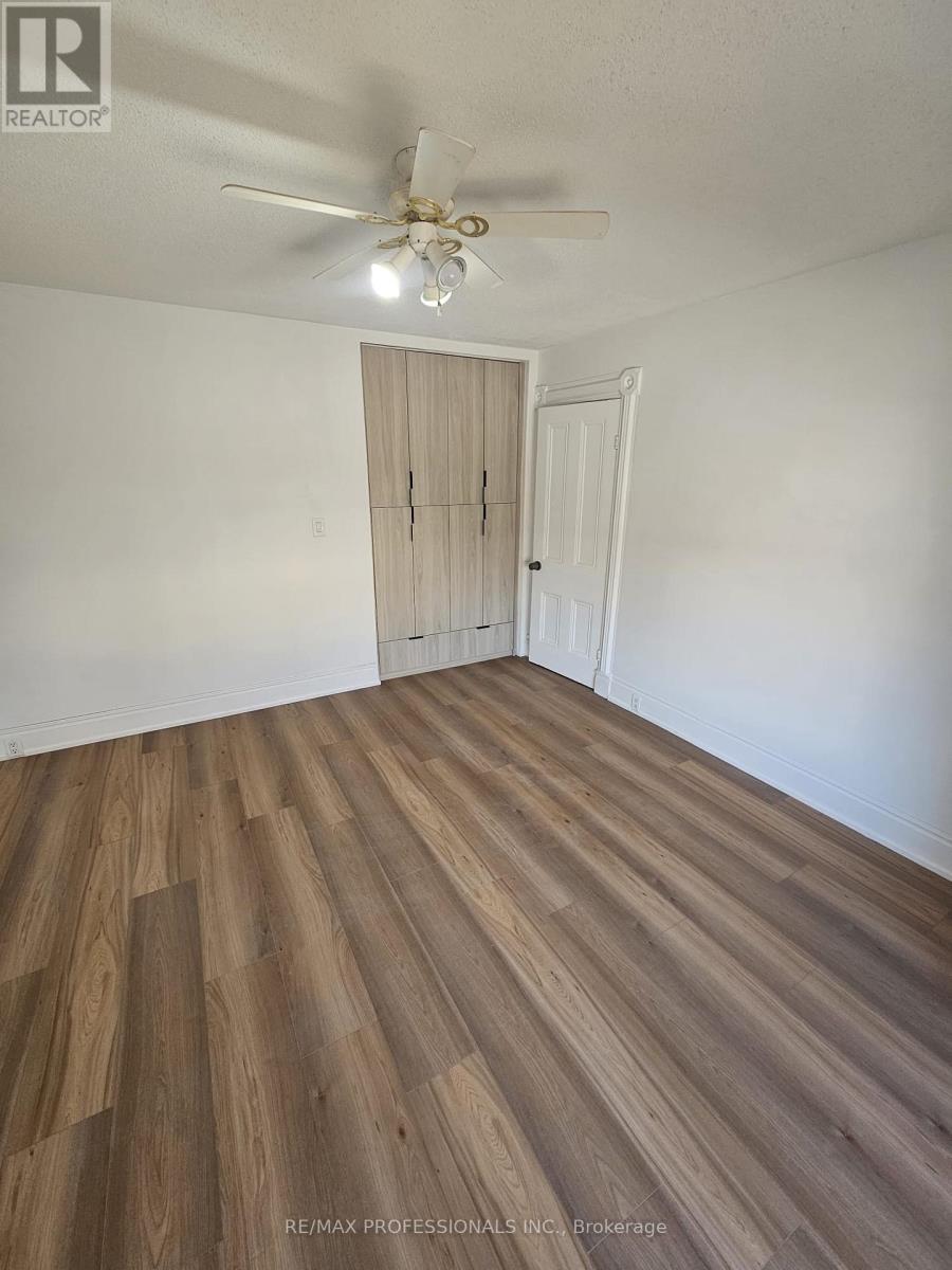 29 Nelson Street, Brant, Ontario  L0R 2H6 - Photo 15 - X12915164