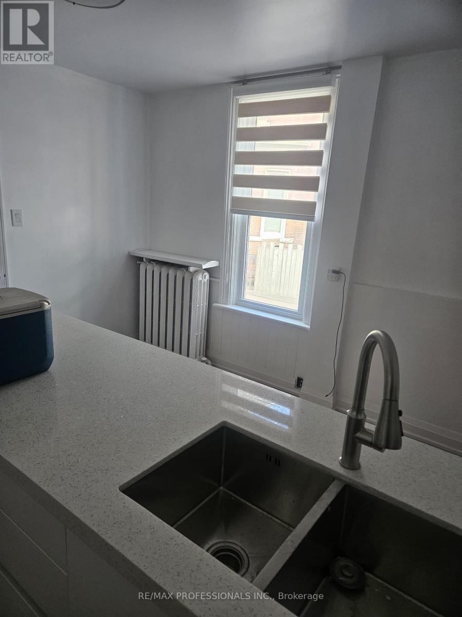 29 Nelson Street, Brant, Ontario  L0R 2H6 - Photo 17 - X12915164