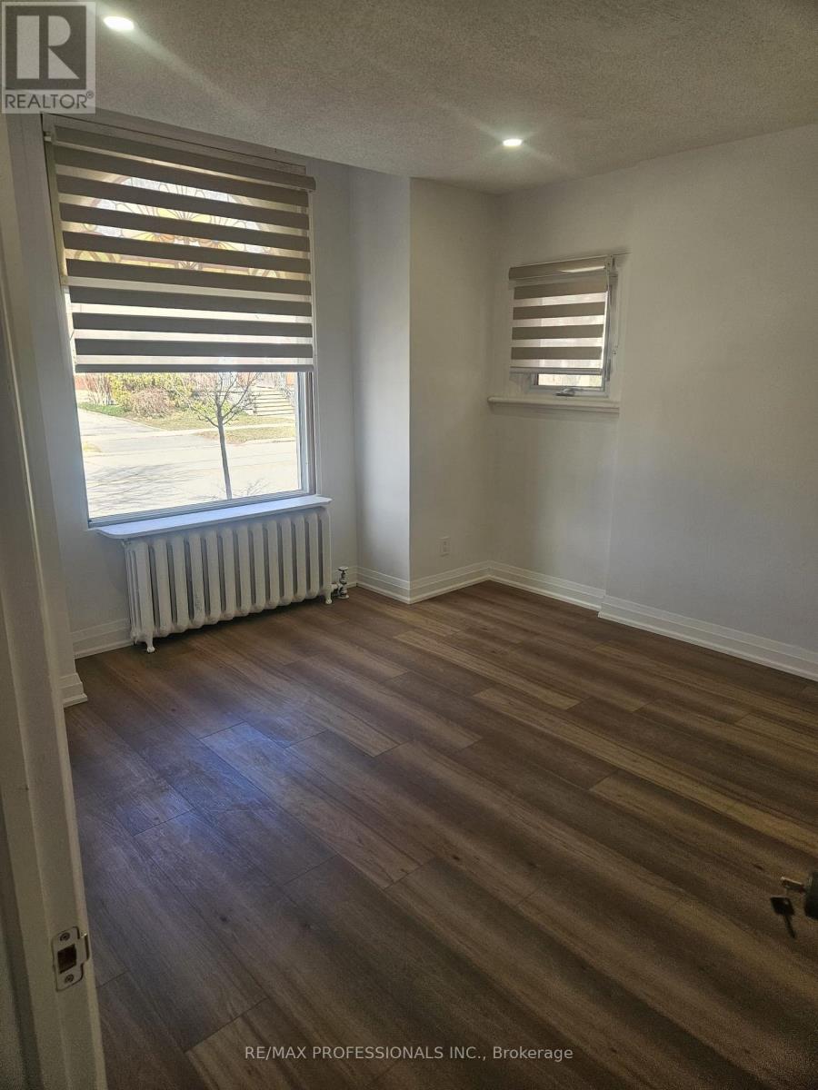 29 Nelson Street, Brant, Ontario  L0R 2H6 - Photo 24 - X12915164