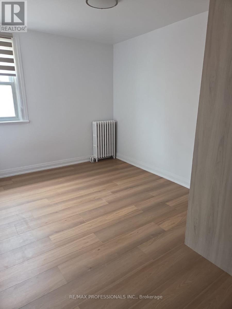 29 Nelson Street, Brant, Ontario  L0R 2H6 - Photo 27 - X12915164