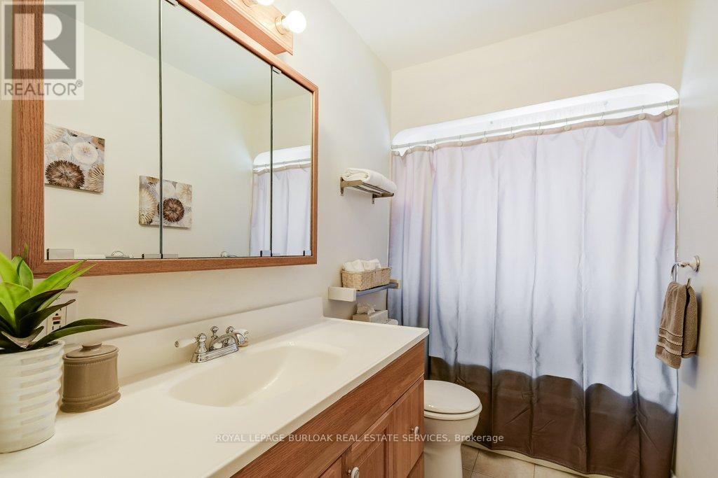 380 East 42nd Street, Hamilton, Ontario  L8T 3A7 - Photo 18 - X12915312