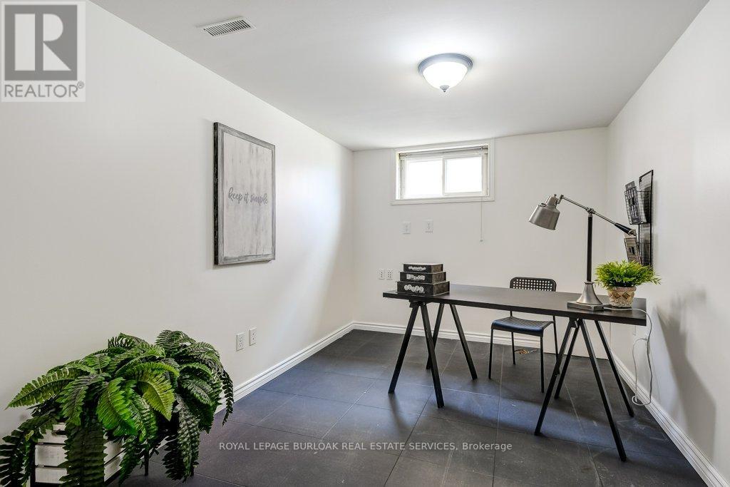 380 East 42nd Street, Hamilton, Ontario  L8T 3A7 - Photo 21 - X12915312