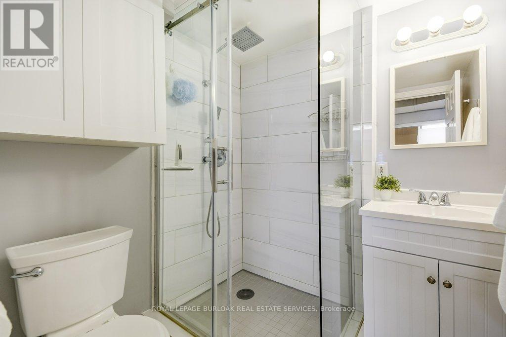 380 East 42nd Street, Hamilton, Ontario  L8T 3A7 - Photo 27 - X12915312