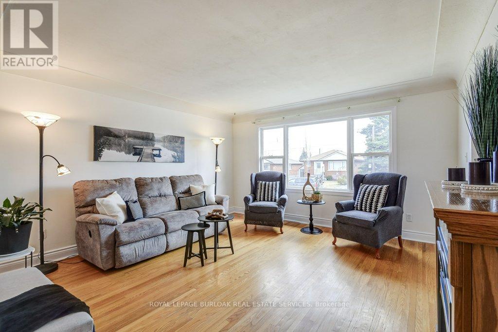 380 East 42nd Street, Hamilton, Ontario  L8T 3A7 - Photo 6 - X12915312