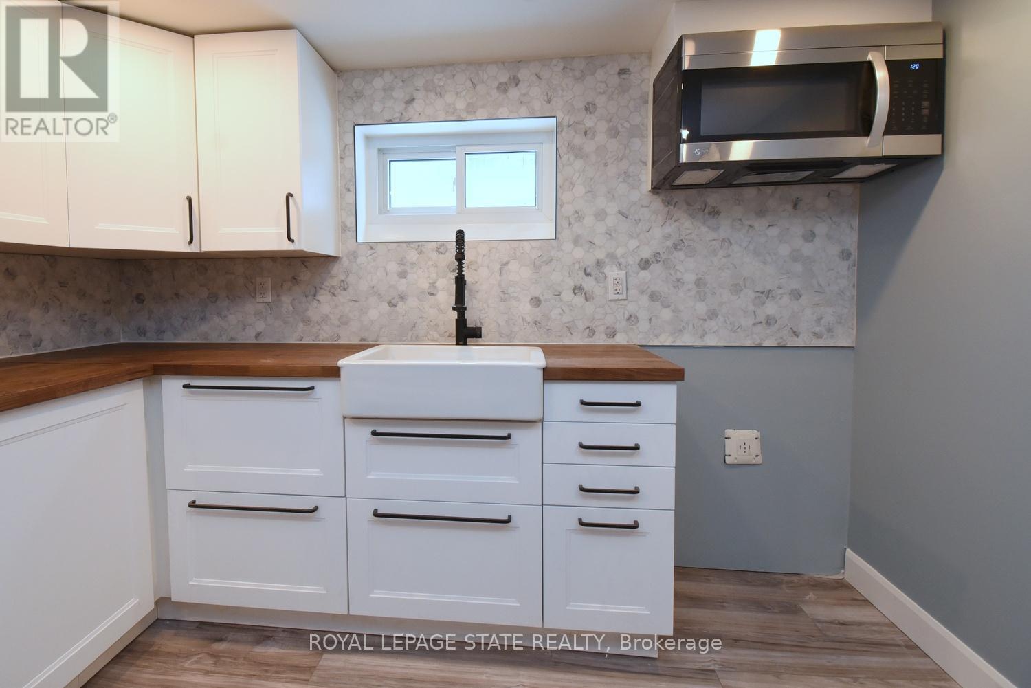 302 East 27th Street, Hamilton, Ontario  L8V 3G6 - Photo 23 - X12915314