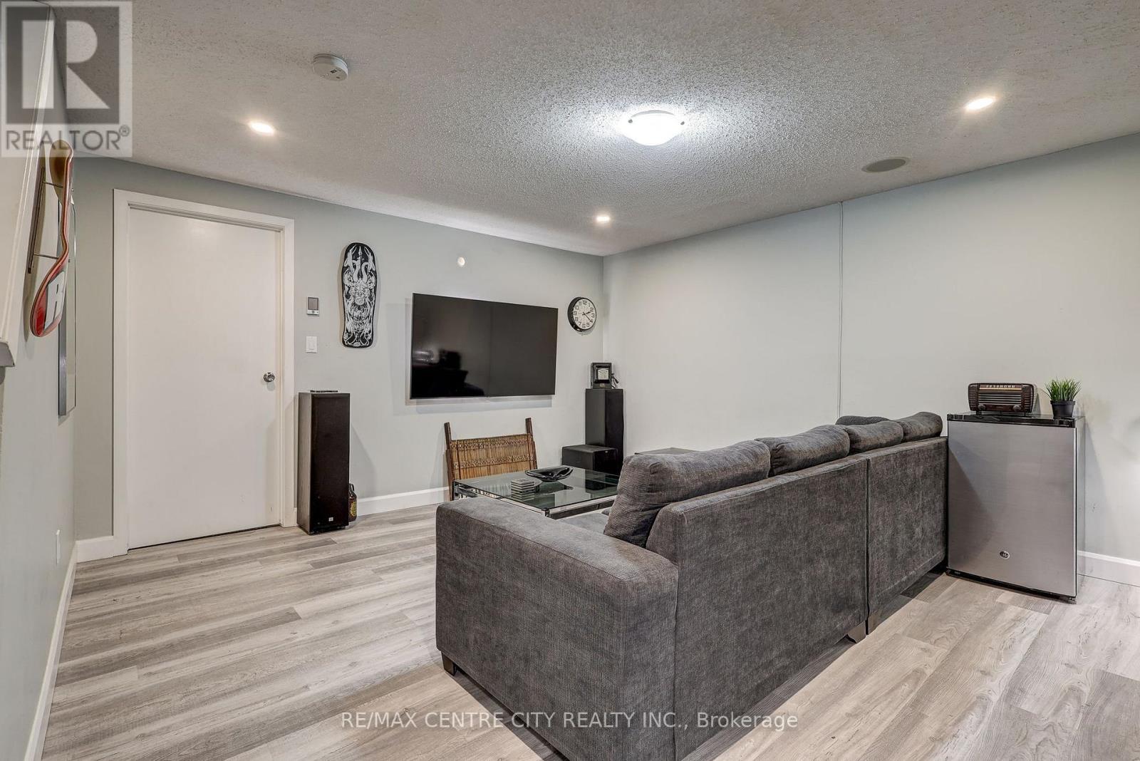 5 - 1443 Huron Street, London East, Ontario  N5V 2E6 - Photo 33 - X12914920