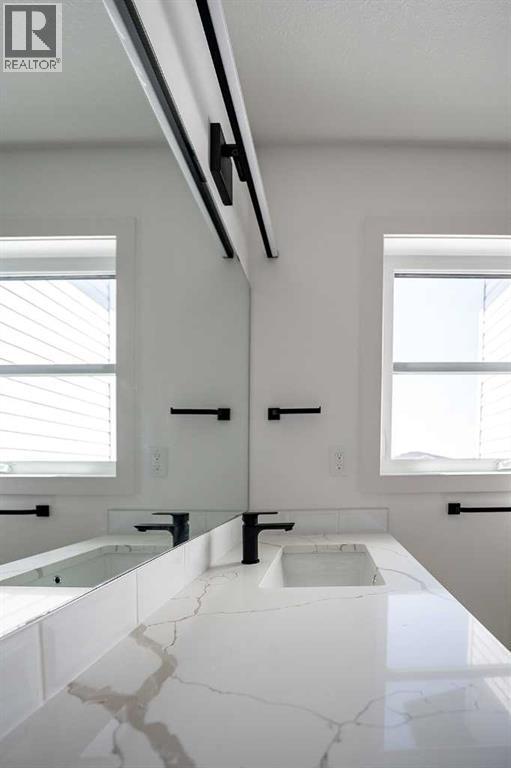 44 Earl Close, Red Deer, Alberta  T4S 3G6 - Photo 30 - A2262751