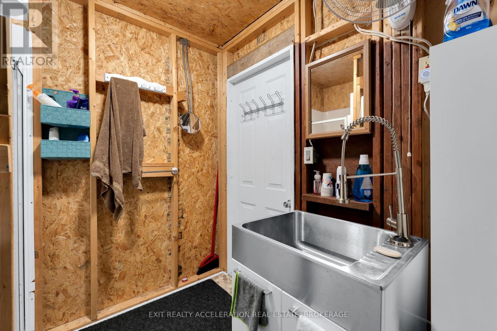 120c Varty Lake Road, Stone Mills, Ontario  K0K 3N0 - Photo 7 - X12915366